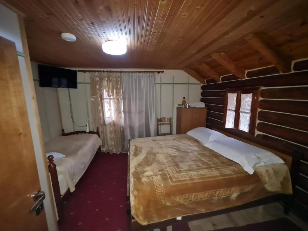 Hotel Sofra Kolonjare Agroturizem Erseke Zewnętrze zdjęcie