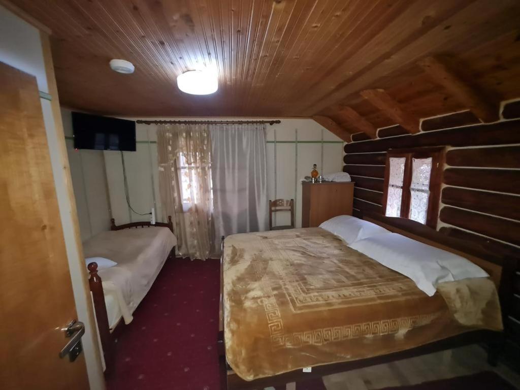 Hotel Sofra Kolonjare Agroturizem Erseke Zewnętrze zdjęcie